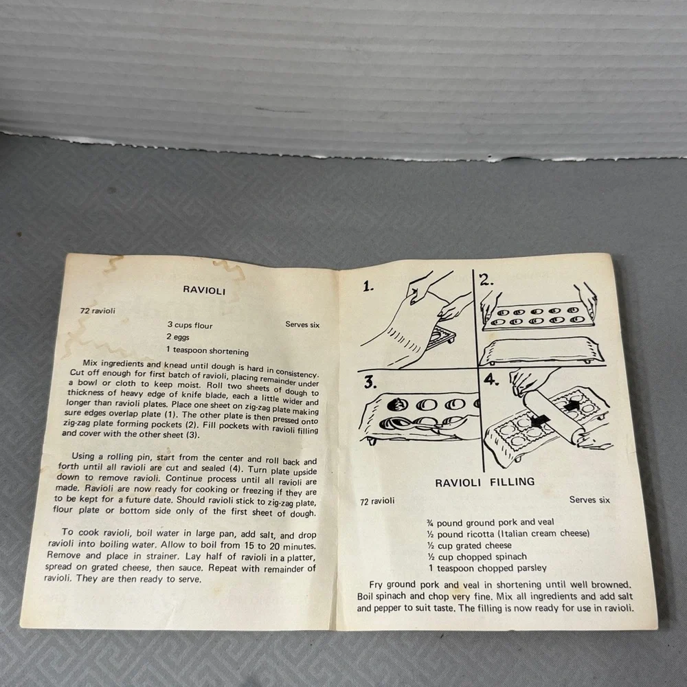 Vintage Vitantonio Ravioli Maker with Tray Cuts and Seals Recipe Book Box #512